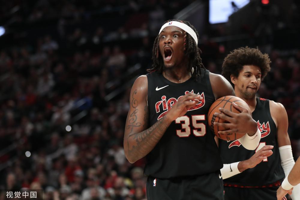 雄鹿手中可 雄鹿手中可